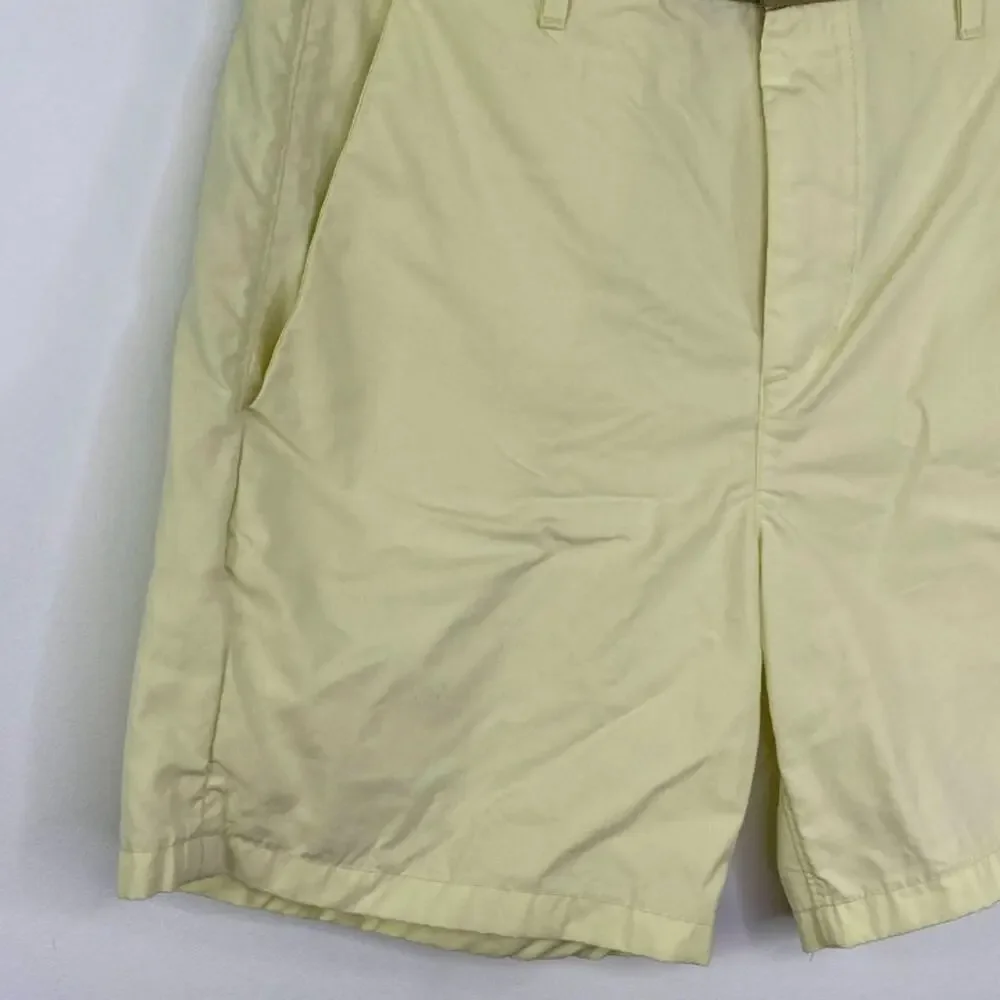 Levi's California Yellow‎ Tan 100% Cotton Chino Shorts Men's Size 30